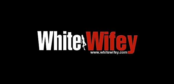  White Wifey Needs Black Dick Now